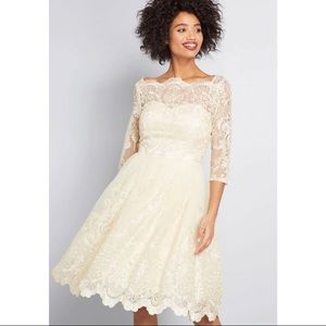 Modcloth Chi Chi London Gilded Grace Lace Dress in White